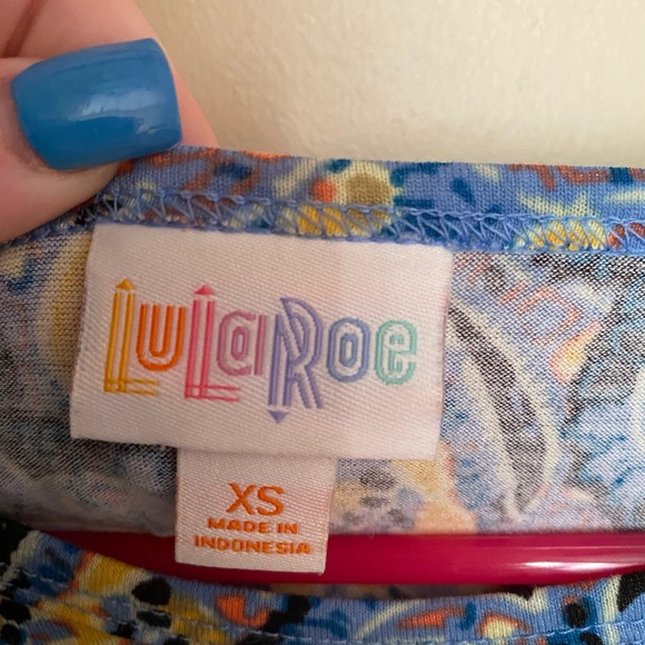 LulaRoe high-low shirt - Picture 2 of 2